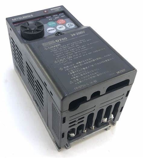 三菱電機 (株) インバータ FR-D720-11K 1000695865【別送品】(CDC