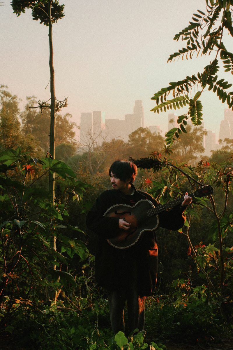 岡田拓郎、新AL『The Near End, The Dark Night, The County Line』を