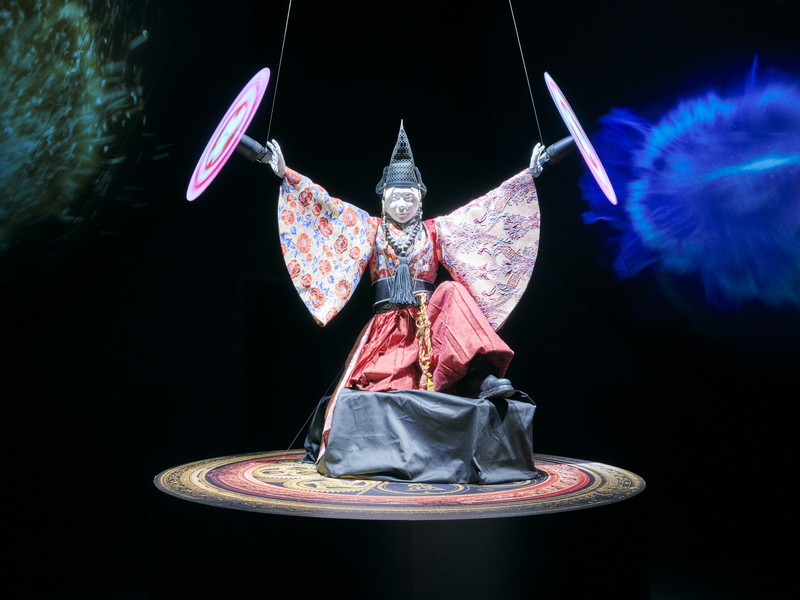 Mrs. GREEN APPLE、デビュー10 周年を締めくくる展覧会〈MGA MAGICAL