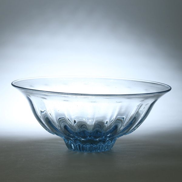 ヒロイグラススタジオ/モール鉢 GRICE -何を盛りつけても美しく決まる