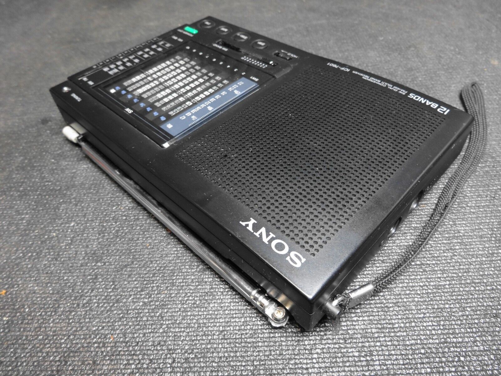 SONY ICF-7601 MULTI BAND AM FM SW ANALOG PORTABLE RECEIVER 12