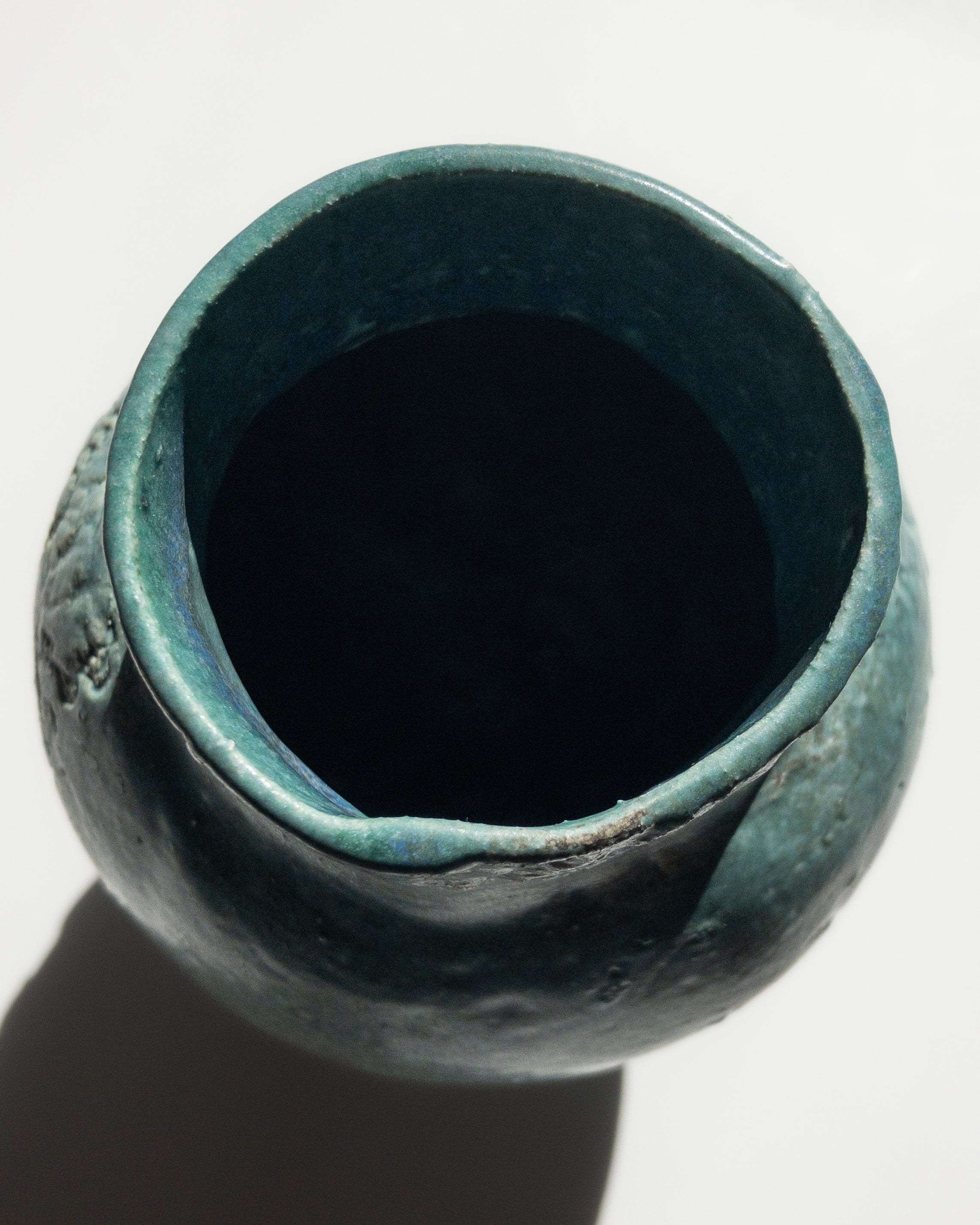 エメラルドグリーン ヴィンデージ陶器の花瓶 – ing a song song