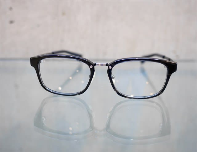 入荷情報 】999.9 ( フォーナインズ ) 「 M-35 」 の新色が入荷です