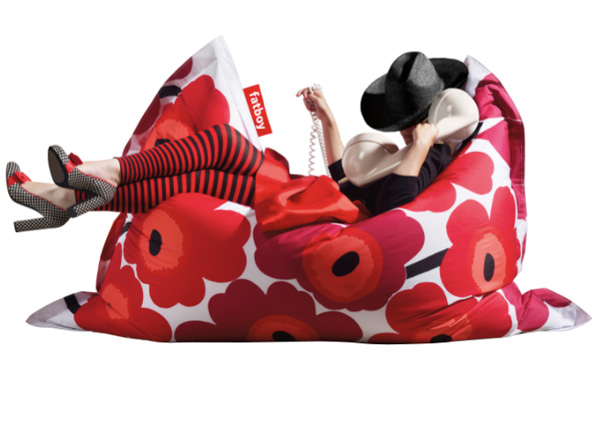 ひたすら大きなオランダ製ビーズクッション/Fatboyのおおらかさに寛ぐ