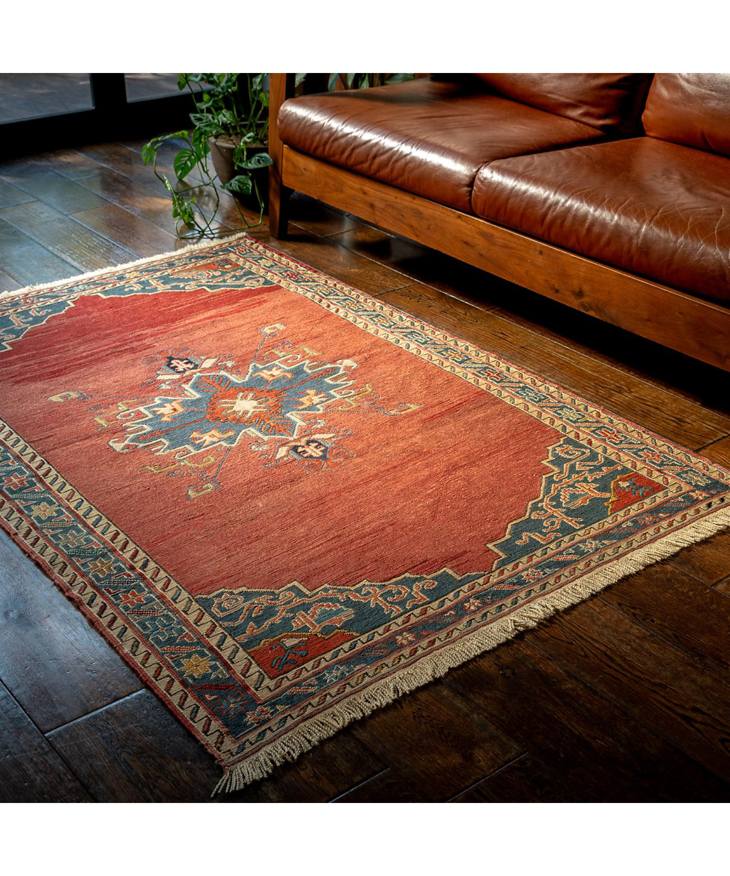 0400012436956_1?$VS_1500$