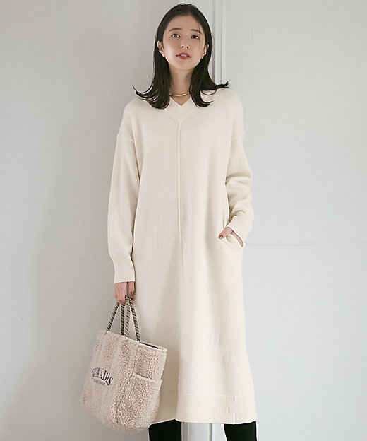 SLOW／一部店舗限定】ニットトータル Vネック ワンピース