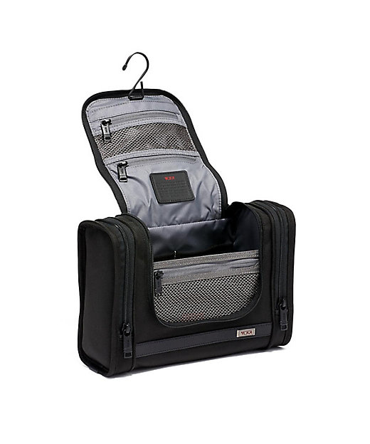 ハンギング・トラベル・キット（02203191） | TUMI/トゥミ