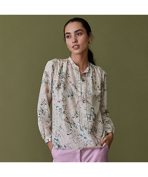 メッシュフラワープリント ショルダータックブラウス | maison