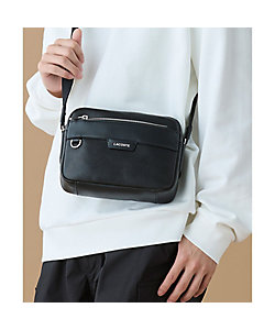 LACOSTEのショルダーバッグ | メンズ | 三越伊勢丹オンラインストア