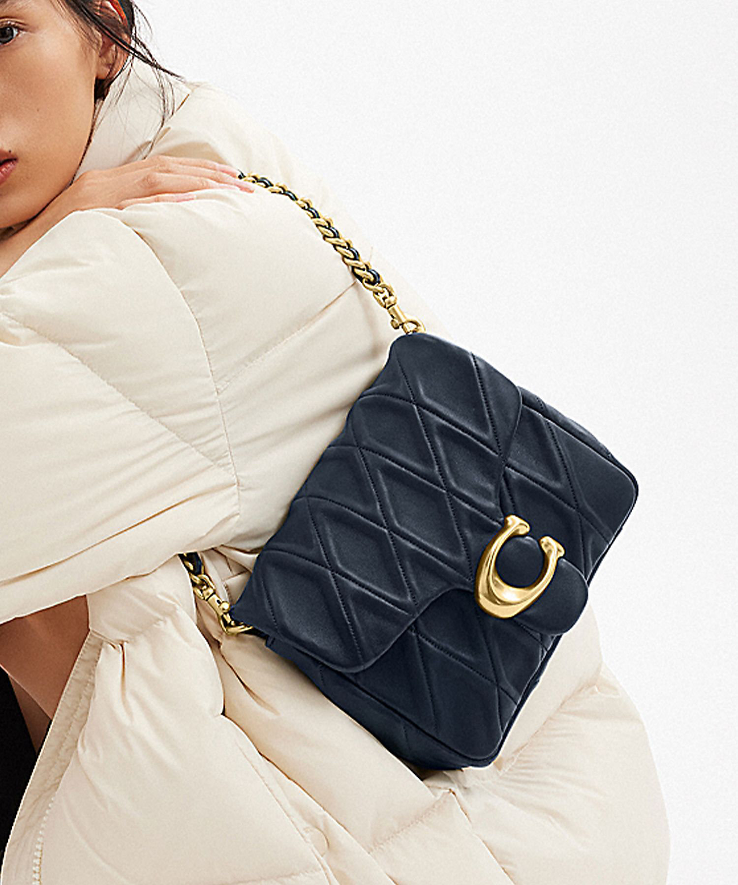 タイムズ スクエア タビー ショルダー バッグ・キルティング | COACH