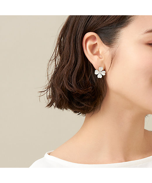 シェルクローバー ピアス VBMA5067 MP | VENDOME BOUTIQUE