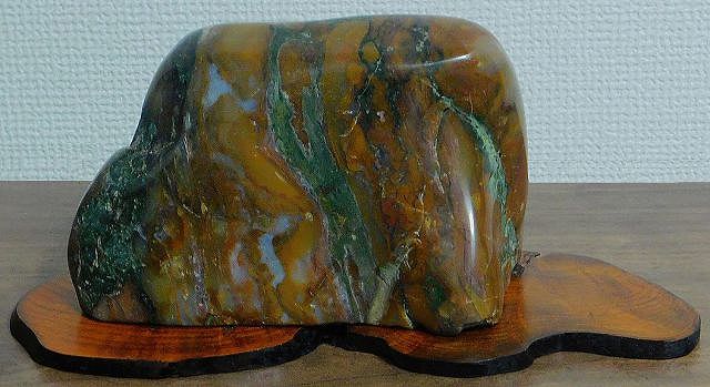 緋山酔恭「山水石美術館」 全国の水石・美石を紹介