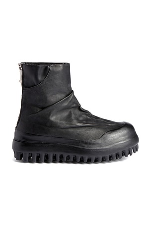 Common Projects コンバットブーツ - Black | REVOLVE