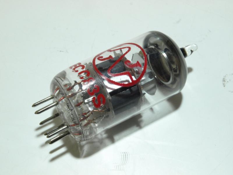 カメラのいわもと：真空管 12AX7、ECC83、同等管、類似管商品在庫一覧