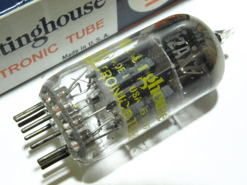 カメラのいわもと：真空管 12AX7、ECC83、同等管、類似管商品在庫一覧