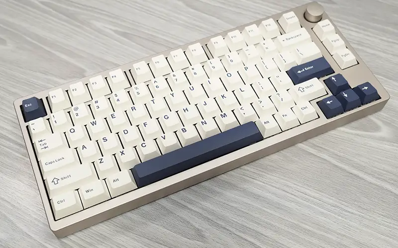 EPOMAKER P75レビュー【アルミ削り出しケースを採用した極上な打鍵感の