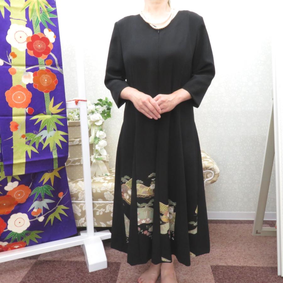 黒留袖 黒留袖ワンピース 松に花々文様 正絹 箔入り Mサイズ 礼装
