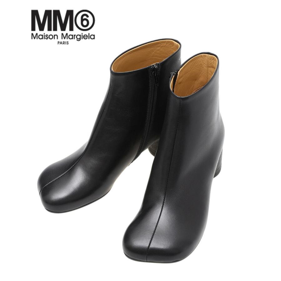 MM6 Maison Margiela ： レザー 6ロゴ ヒールブーツ S59WU0173-P3628