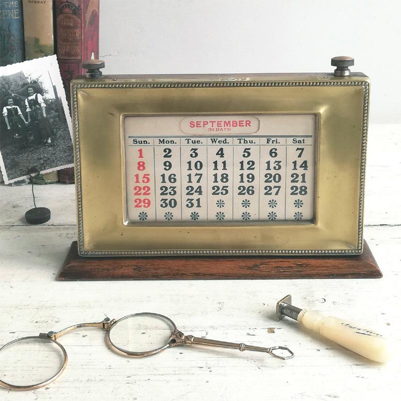 オーク 万年 卓上カレンダー 1924年 レジスタードナンバー入り