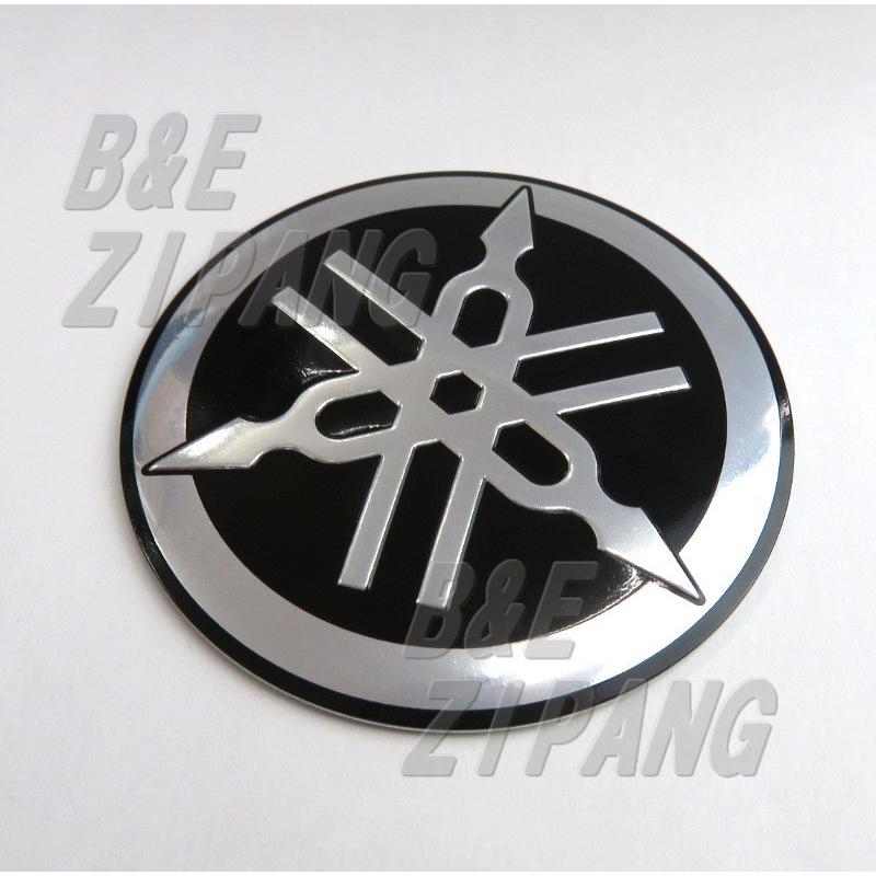 YAMAHA（ヤマハ） 【ヤマハ純正】 立体ロゴエンブレム バッジ 音叉