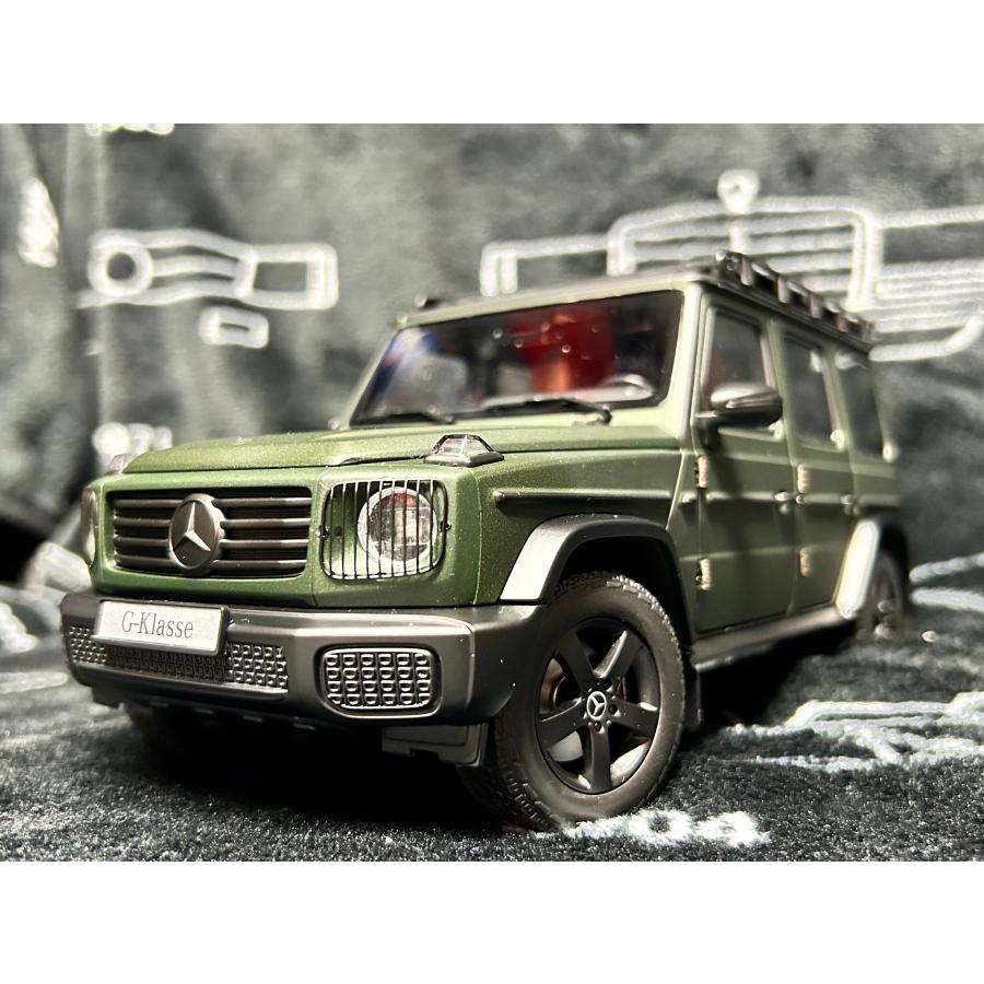 norev 1/18 Mercedes Benz G class Professional Line 2022 Olive