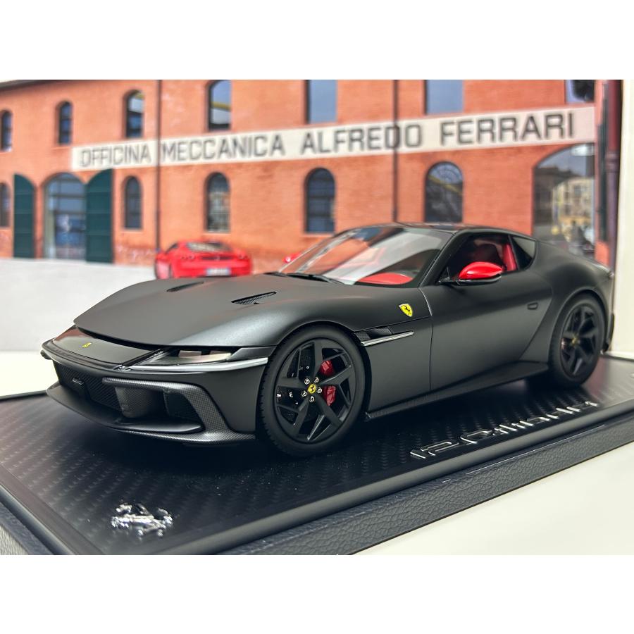 B.B.R 最新作 BBR 1/18 Ferrari 12 Cilindri Panoramic roof Matt