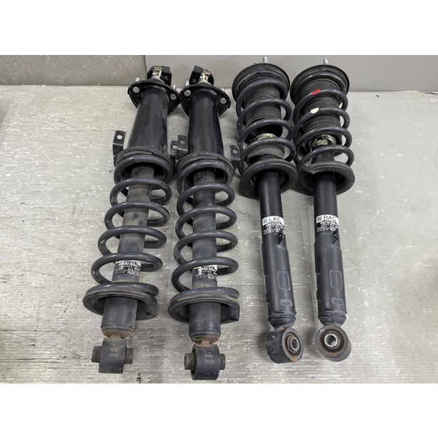 クラウン 210系 (AWS210 GRS210) 純正ショック サスペンション 1台分