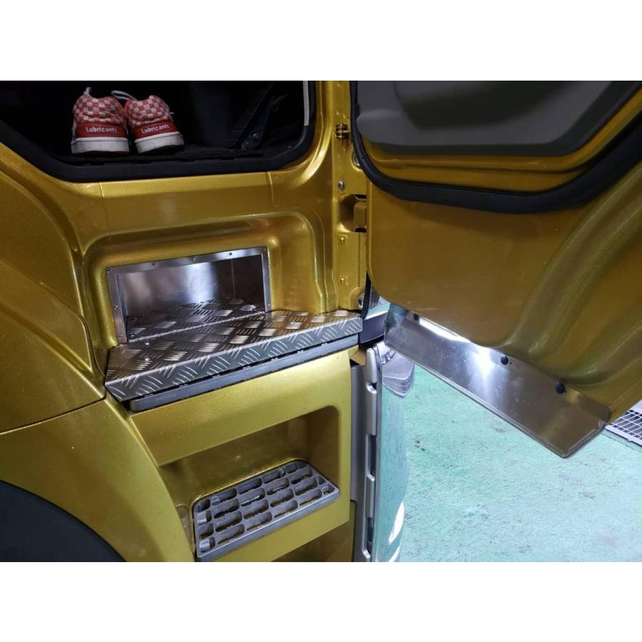 三菱ふそう 07スーパーグレート用 シューズボックス：下駄箱 運転席側