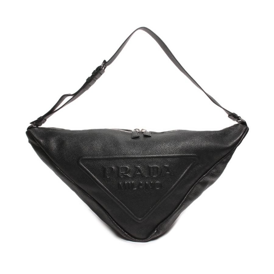 プラダ レザーショルダーバッグ シルバー金具 トライアングル ヴィッ