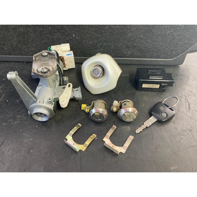 キーシリンダー セット Kei HN12S スズキ 37103-74850-Z7T 37190-84G00