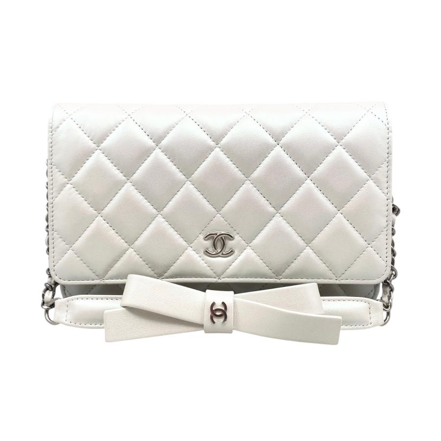 CHANEL（シャネル） ショルダーバッグ リボン チェーンウォレット