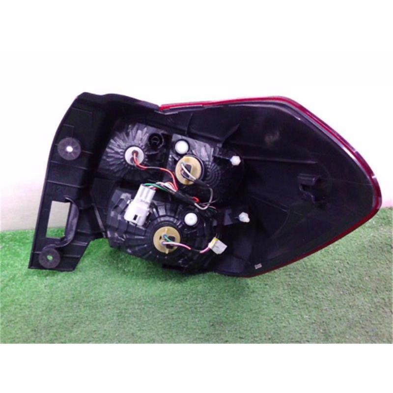 スバル 純正 インプレッサ 《 GP7 》 左テールランプ P70400-23007815