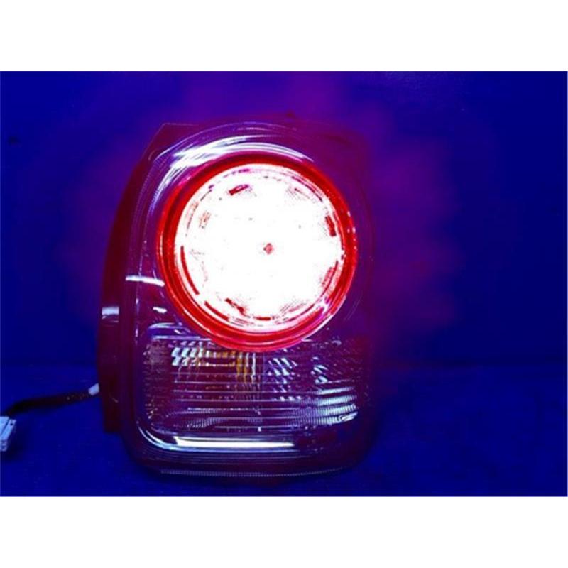 ダイハツ 純正 ムーヴキャンバス 《 LA800S 》 右テールランプ 81550