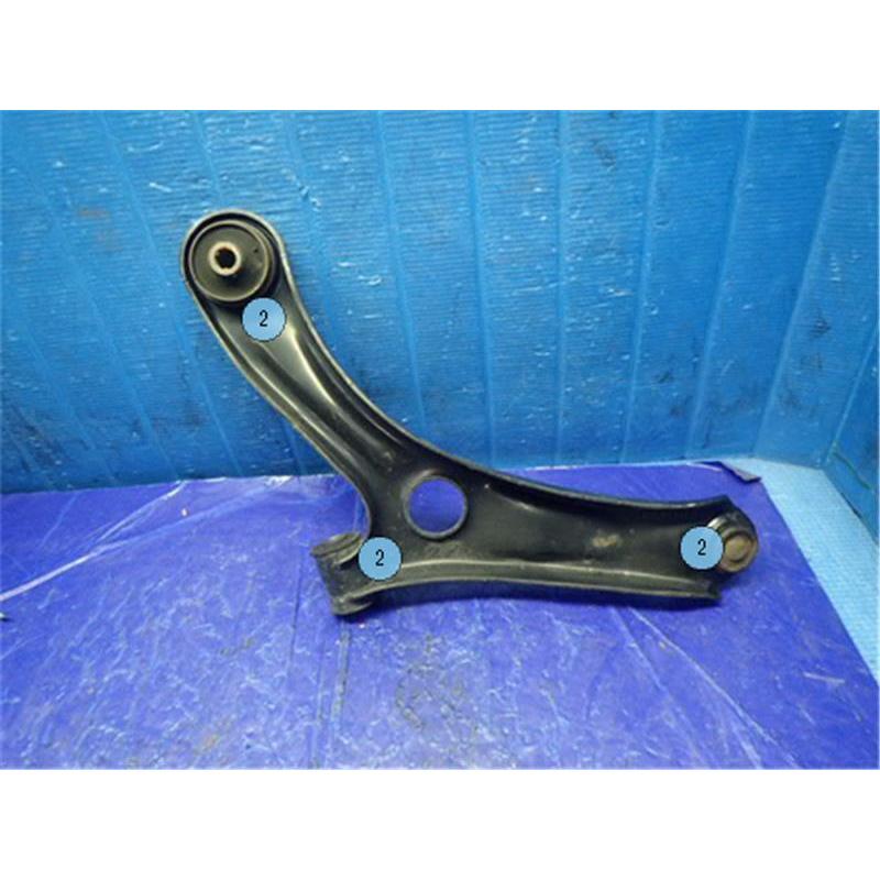 スズキ 純正 スペーシア 《 MK32S 》 右フロントロアアーム 45201