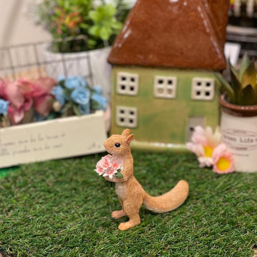 リス レトロ アンティーク風 昭和レトロ 置物 花束 オブジェ
