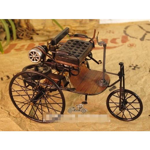 1886年に世界初の車！ クラシックカー インテリアオブジェ