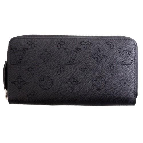 LOUIS VUITTON（ルイ・ヴィトン） 長財布 マヒナ ジッピー・ウォレット