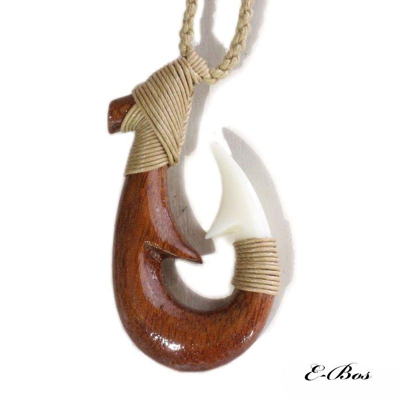 ハワイアンジュエリー ボーンカービング フィッシュフック ネックレス