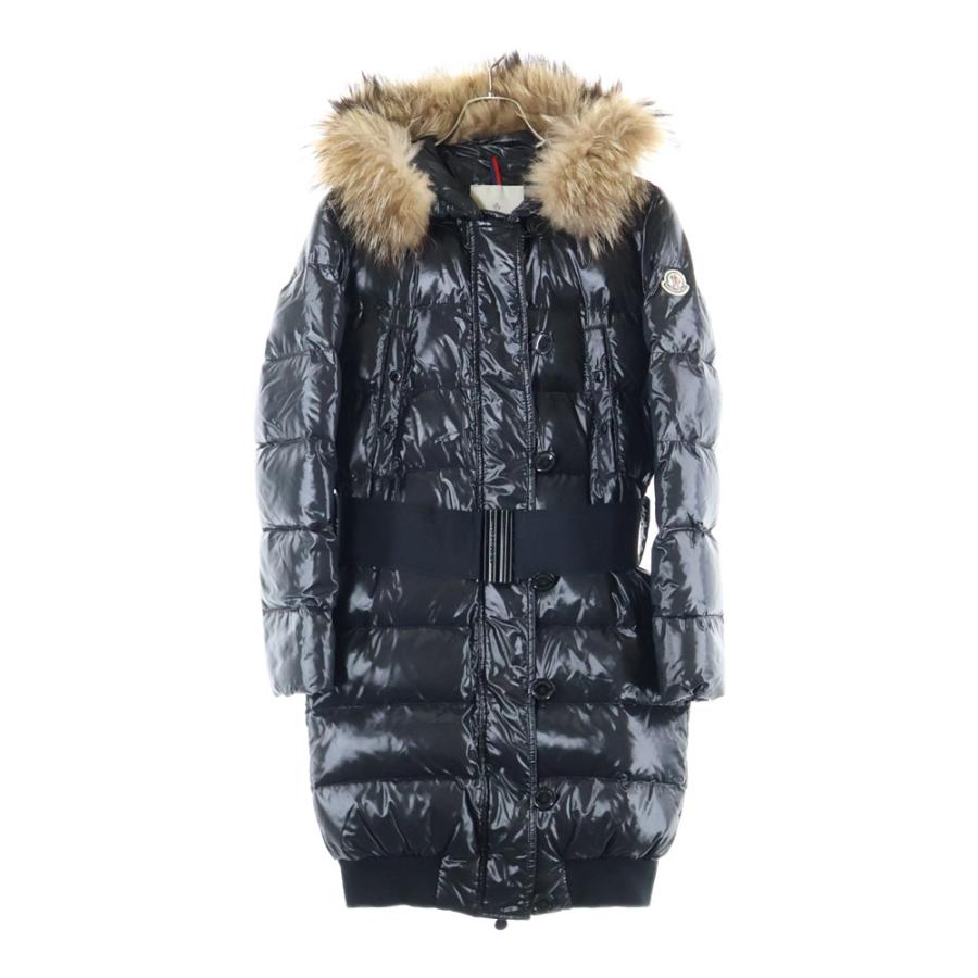 MONCLER（モンクレール） ワッペンロゴ ベルト付き ファー フーデッド