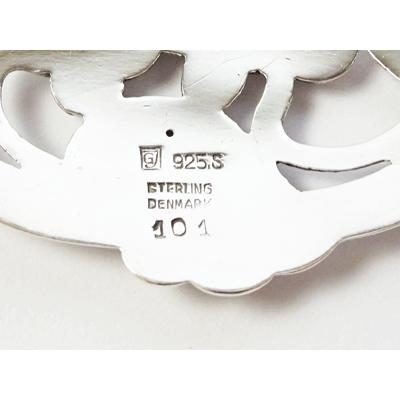 Georg Jensen（ジョージ ジェンセン） ブローチ101(オーバル