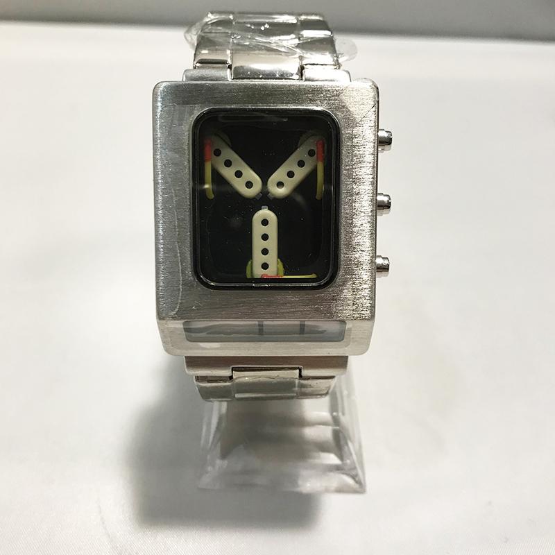 バックトゥザフューチャー デロリアン 次元転移装置 腕時計 qow.Y3601