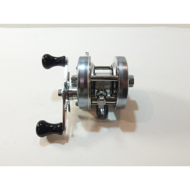 アブ アンバサダー 4500C シルバー ABU Ambassadeur 右巻き ベイト