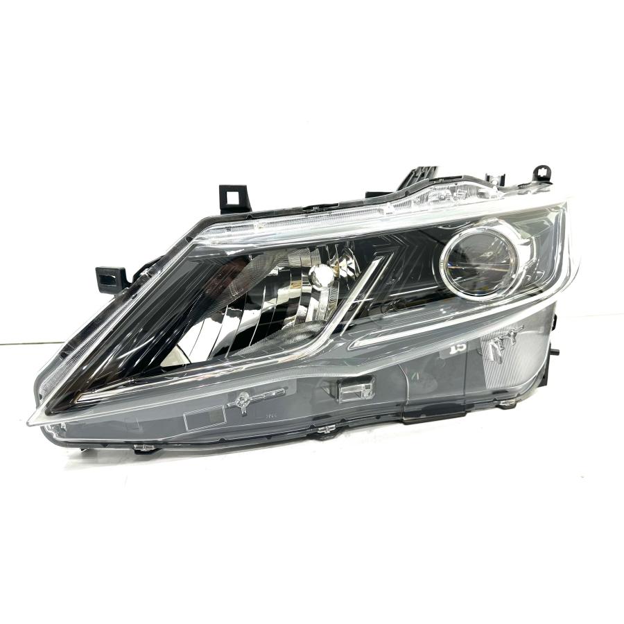 日産 セレナ ハイウェイスター C27 GFC27 HFC27 前期 純正 左 LED