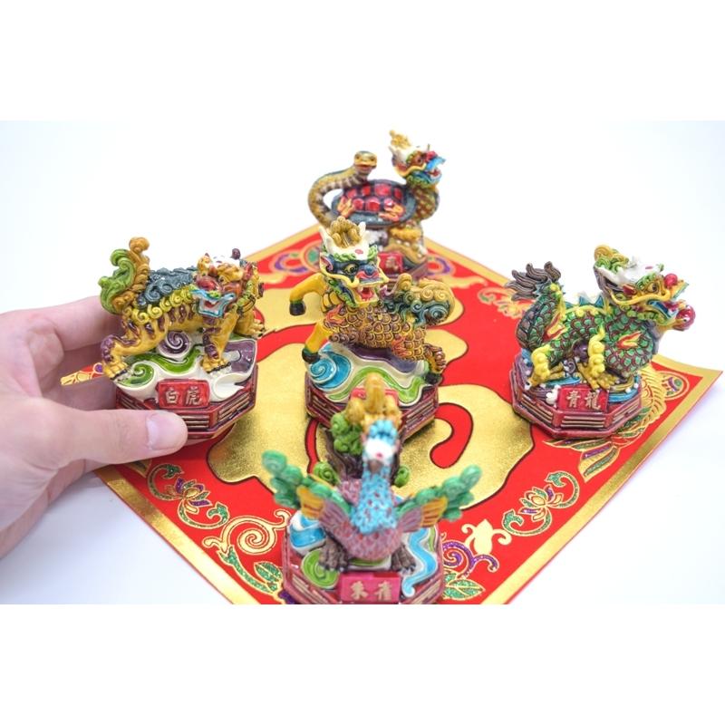 青龍 白虎 朱雀 玄武 麒麟 五神セット 四神相応 カラフル 樹脂製置物