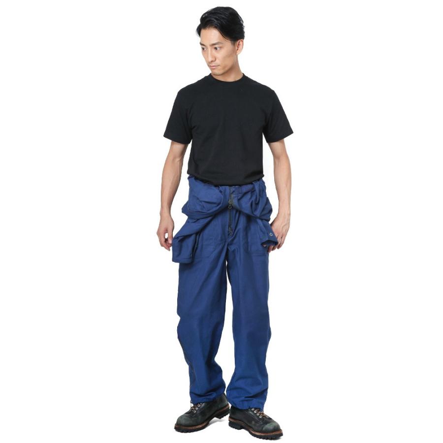 MILITARY（ミリタリー） 実物 新品 スウェーデン軍 ジッパーフロント