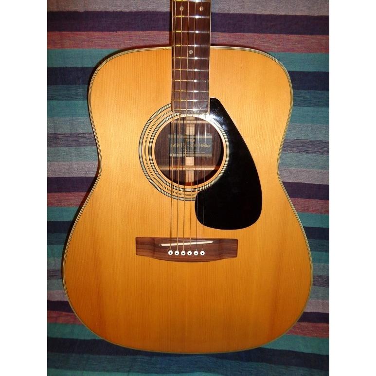 YAMAHA ヤマハFG300J 黒ラベル 調整済 ギグケース付属 状態良い : True