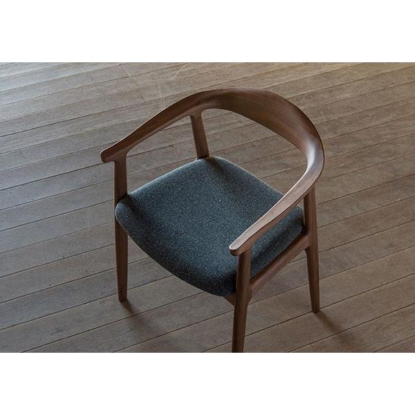 シキファニチア 椅子 ダイニングチェア オメガ2 肘付き ウォールナット
