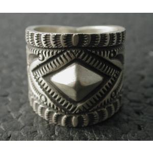 インディアンジュエリー ナバホ リング サイズ14 : ギャラリーセドナ