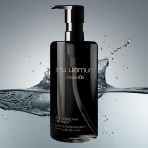 shu uemura（シュウ ウエムラ） シュウ ウエムラ ブラック