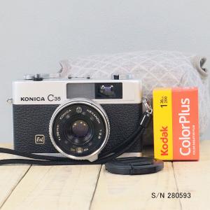 中古】【保証付 】 コニカ KONICA C35 FD S/N 303878（ケース